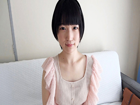 あどけない顔して乳頭長めピンコ勃ちの卑猥な乳首でごめんちゃい。淫乱すぎて困っている小娘に媚薬で白目ロンパリで逝きまくるぅ！　サンプル画像02